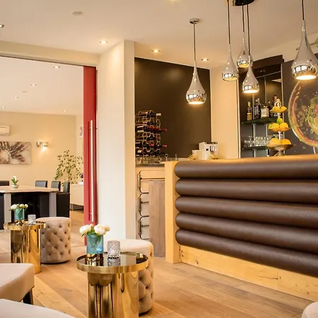 Hotel Arkade Am Theater 3*