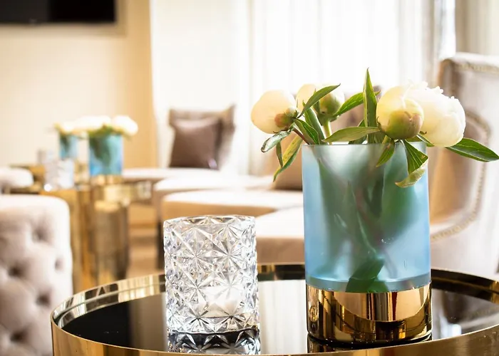 Arkade Am Theater 호텔 3*