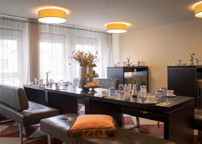 Arkade Am Theater 3* 하일브론