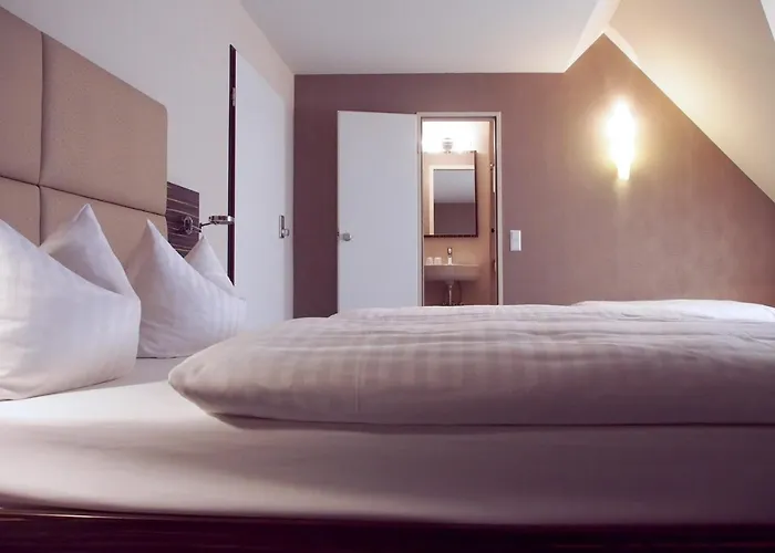 Arkade Am Theater 3*