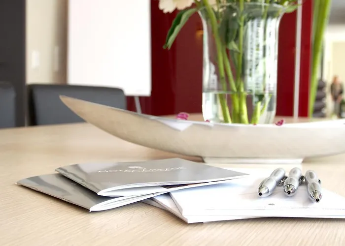 Arkade Am Theater 호텔 3*